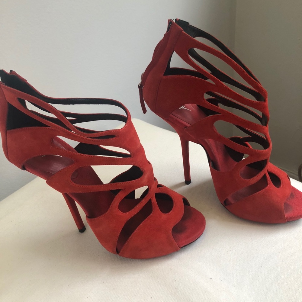 Giuseppe Zanotti red heels